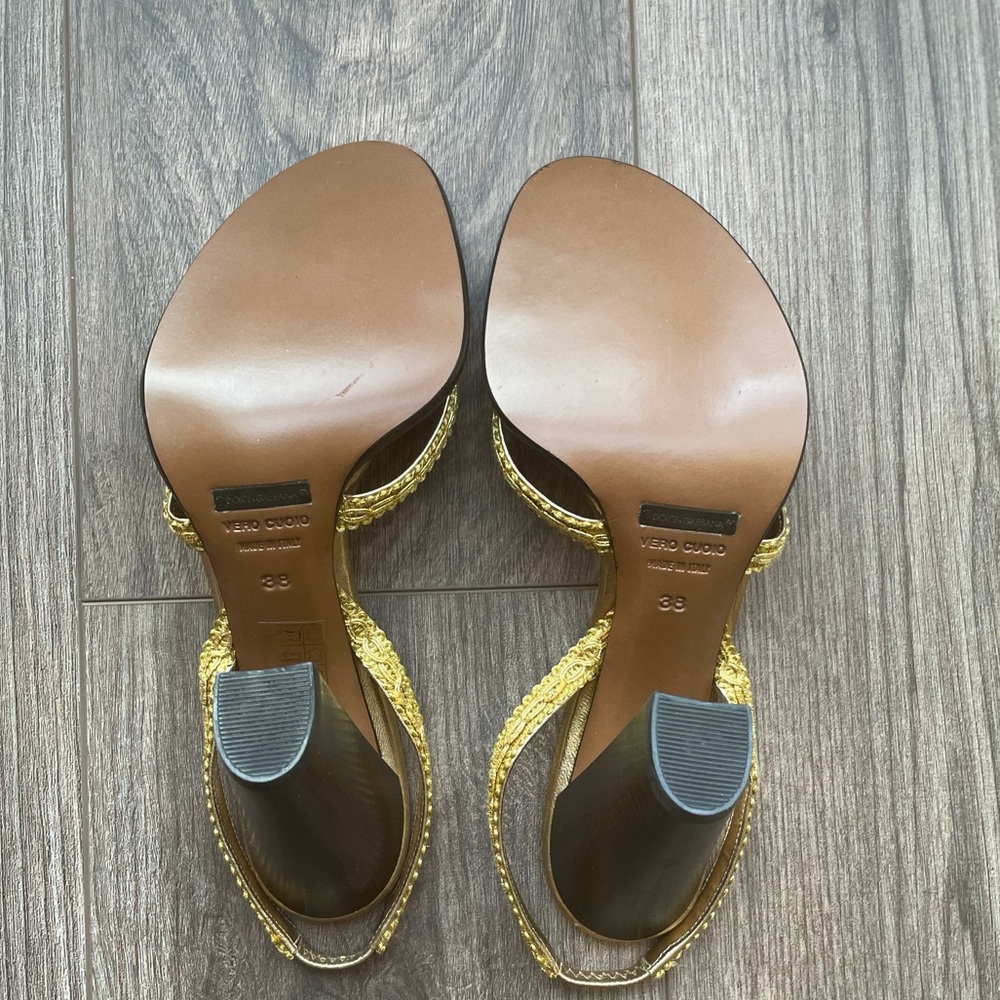 🆕 DOLCE & GABBANA Gold Slingback Heel Sandal - Picture 11 of 12